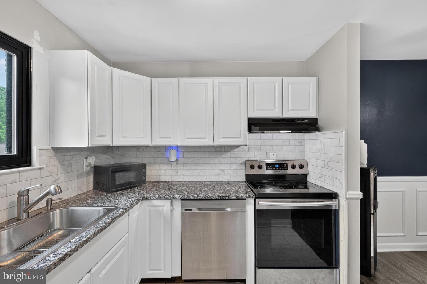 5406 Doral Dr Property Photo 9