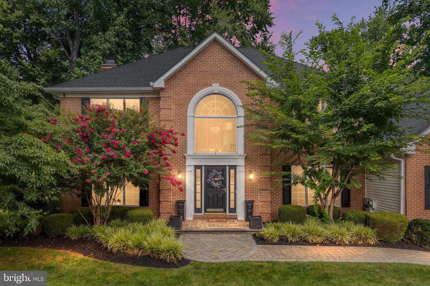14 STONEBRIDGE DR
