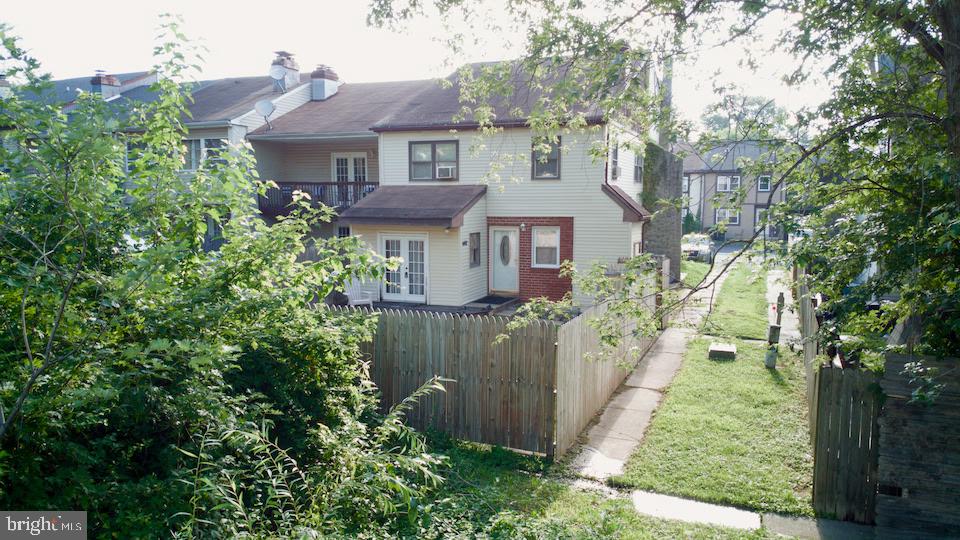 1402 Flanders Way Property Photo 43