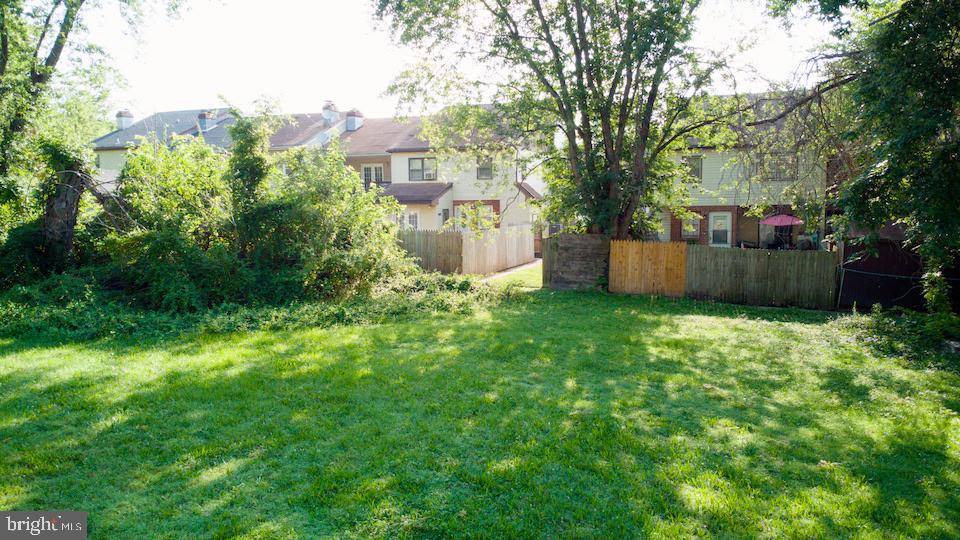 1402 Flanders Way Property Photo 46