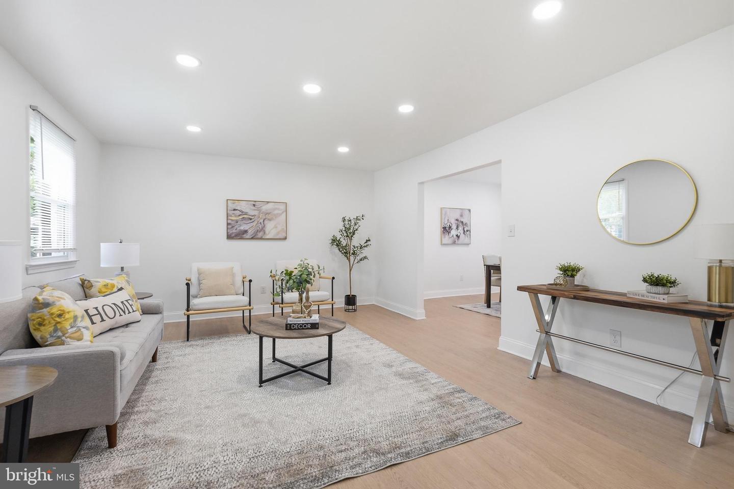 8 Harvest Trl Property Photo 4