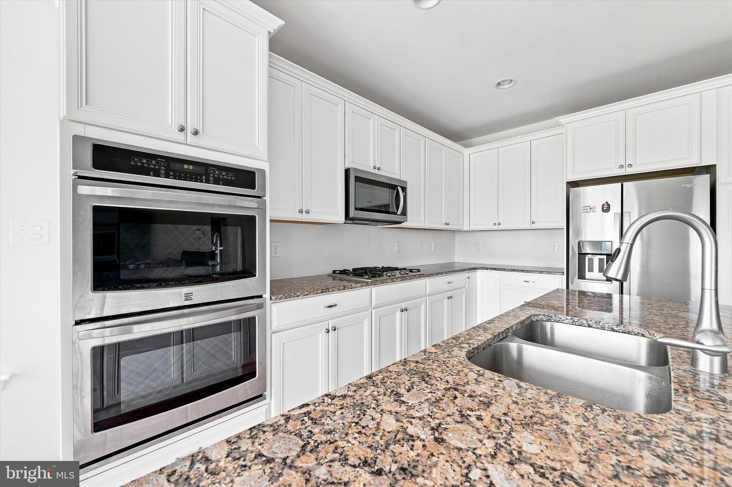 4534 Cagney Ln Property Photo 20