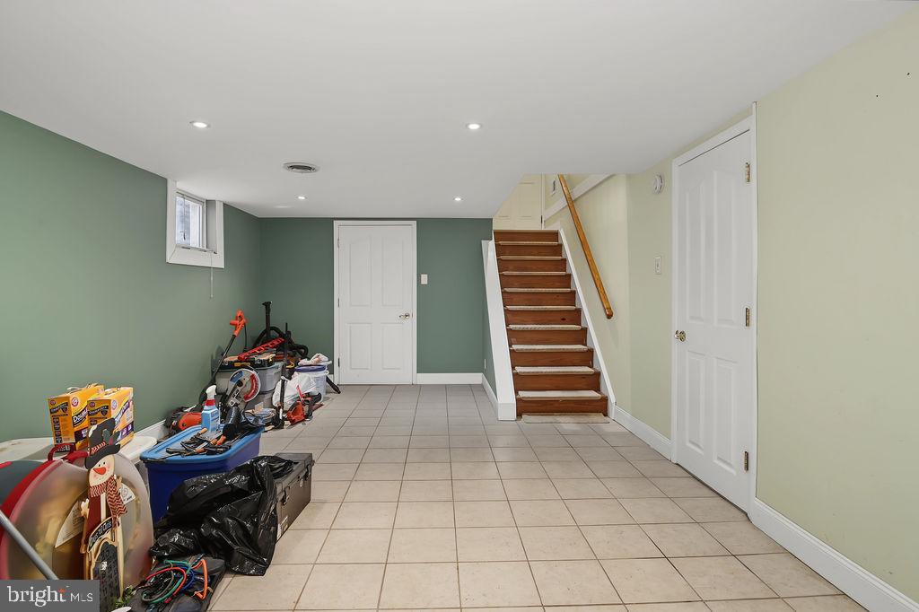 135 Casimir Dr Property Photo 27