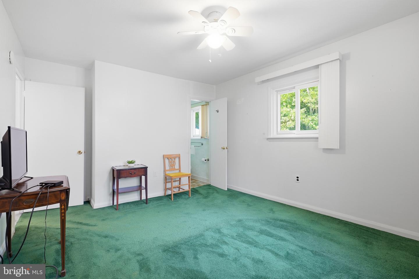 11 Sturbridge Dr Property Photo 18