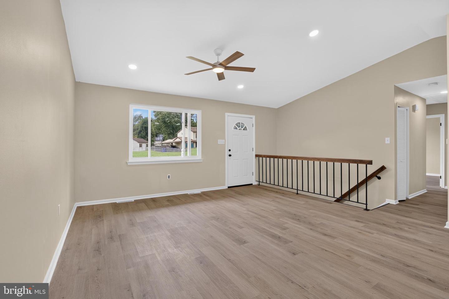 5 Dorsey Ln Property Photo 10