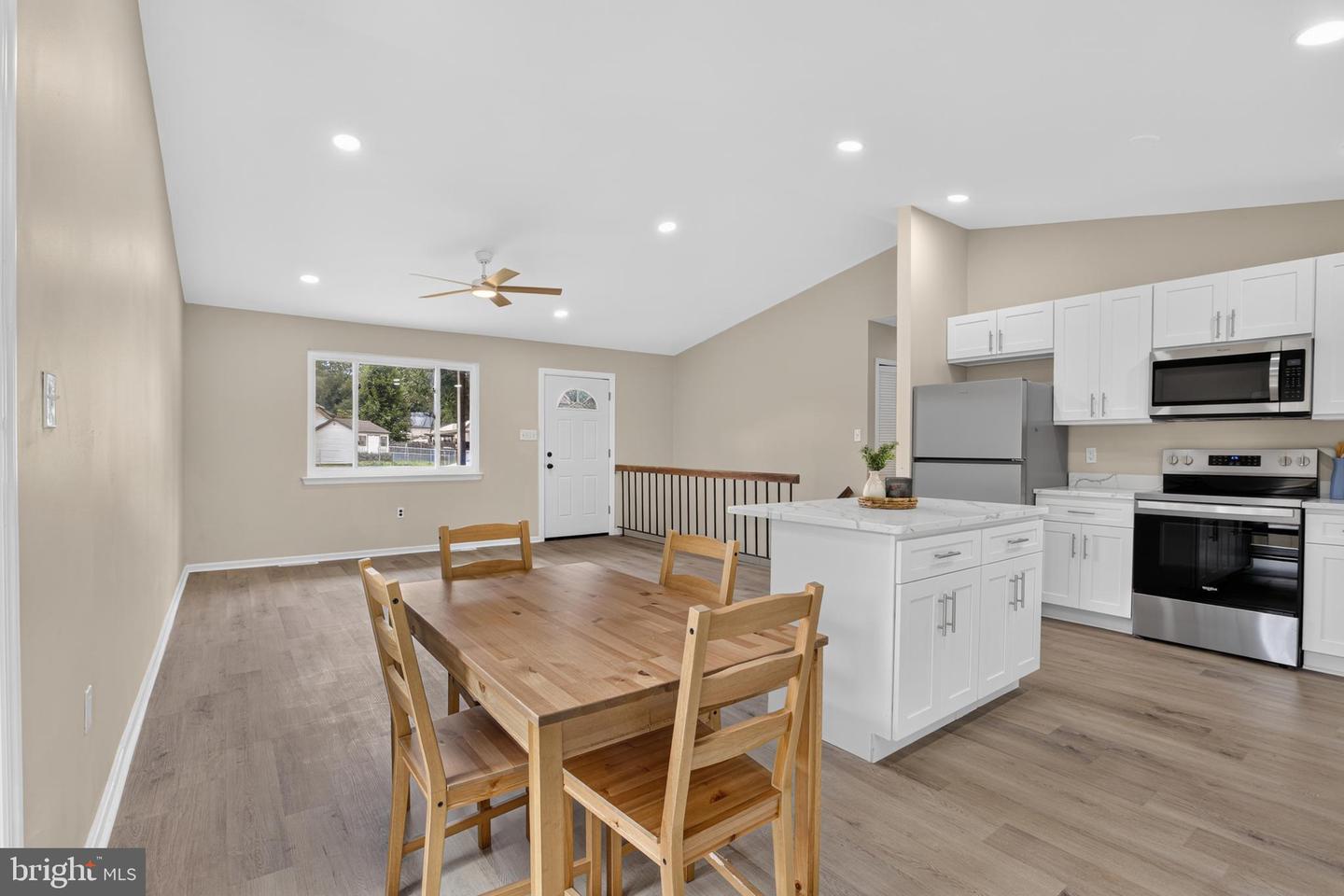 5 Dorsey Ln Property Photo 13
