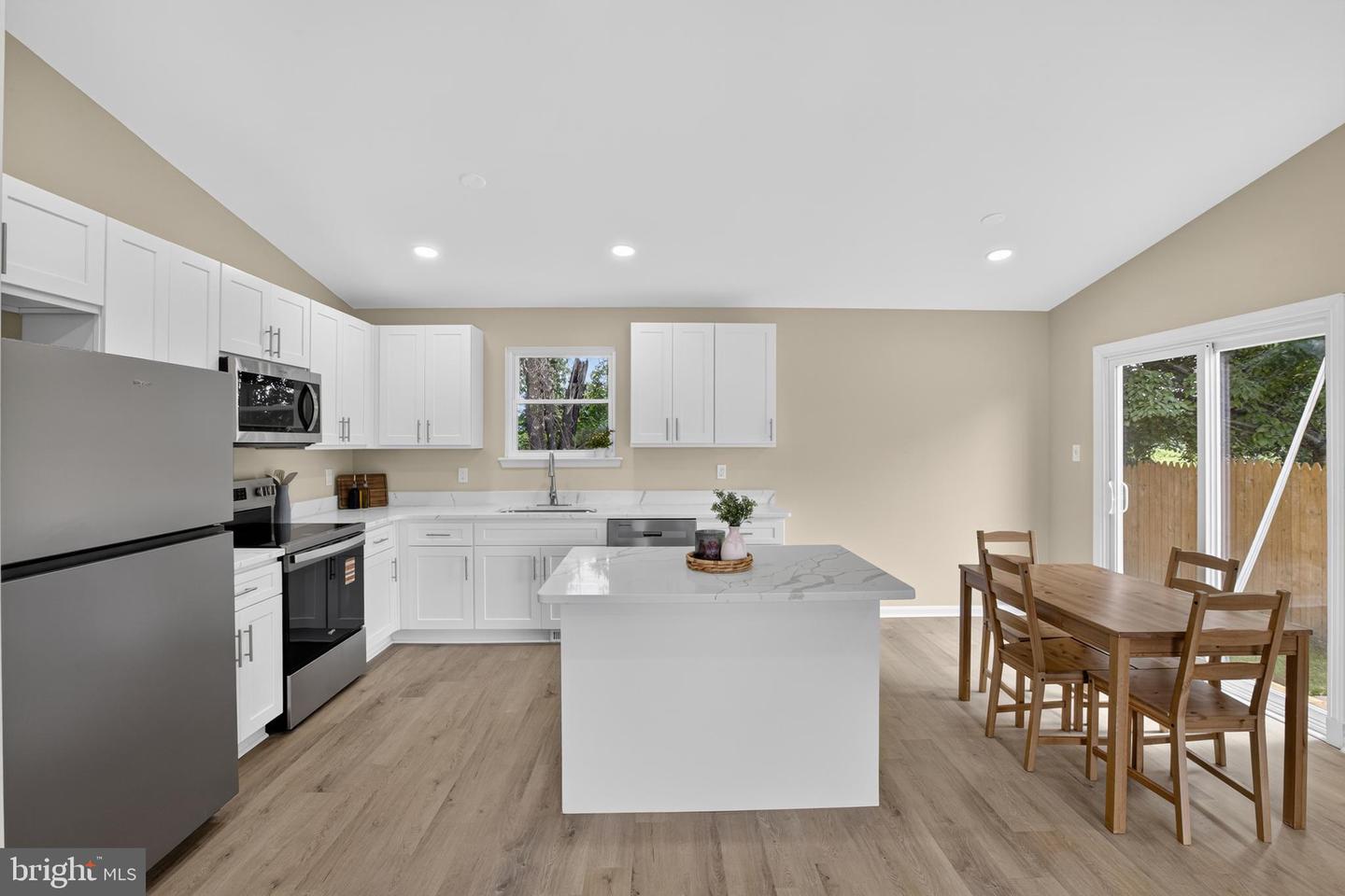 5 Dorsey Ln Property Photo 15