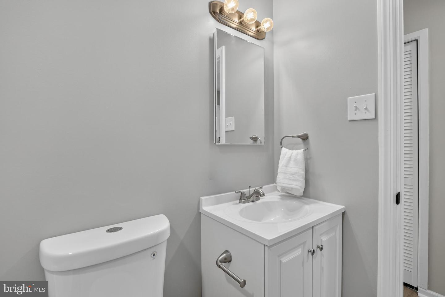 5 Dorsey Ln Property Photo 19
