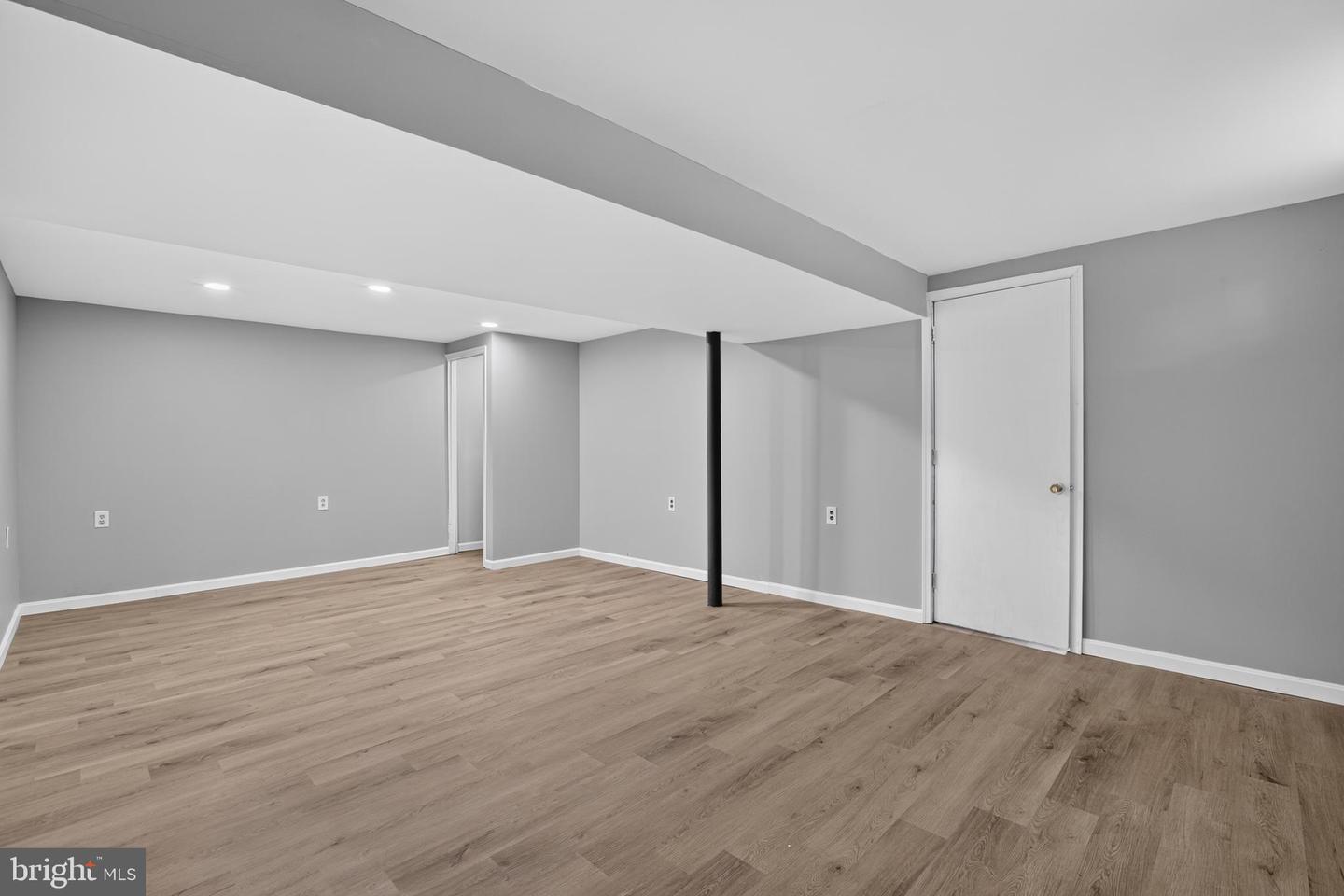5 Dorsey Ln Property Photo 28