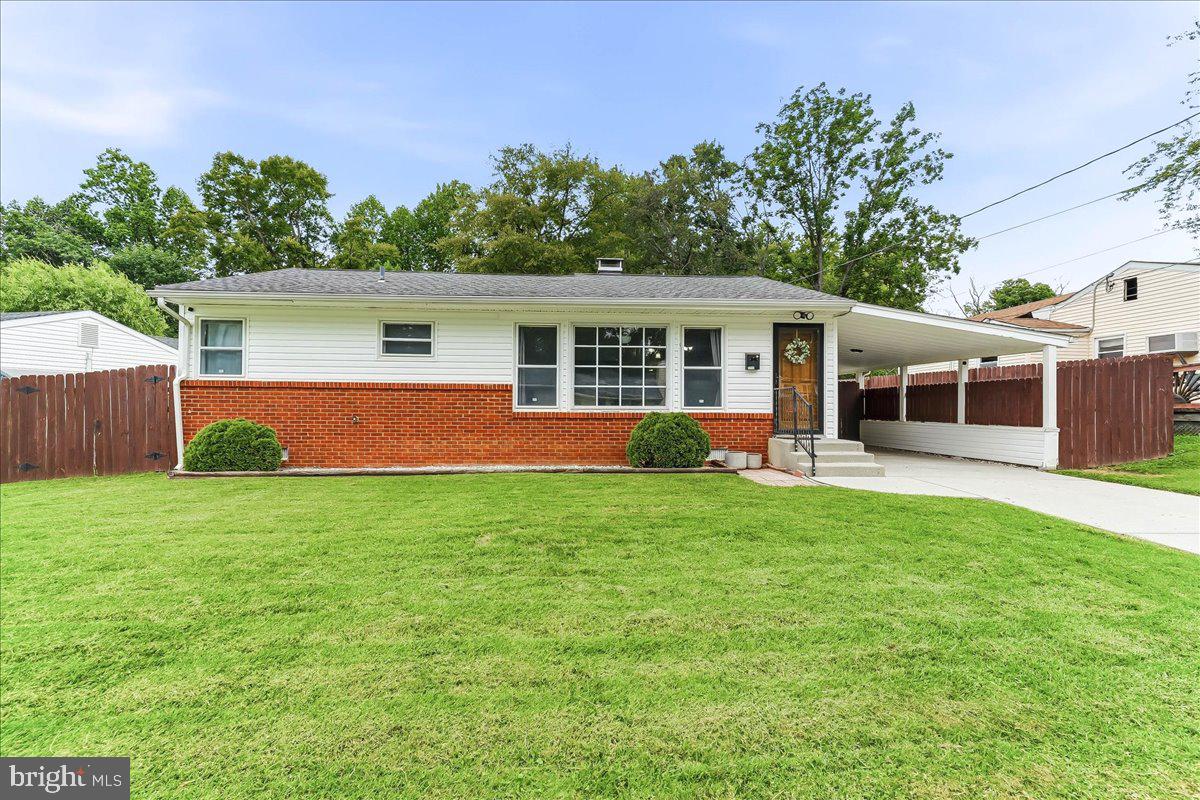 2311 HAMMOND PL Property Photo 1