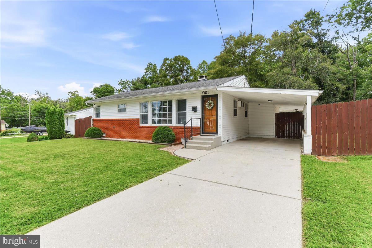 2311 HAMMOND PL Property Photo 1
