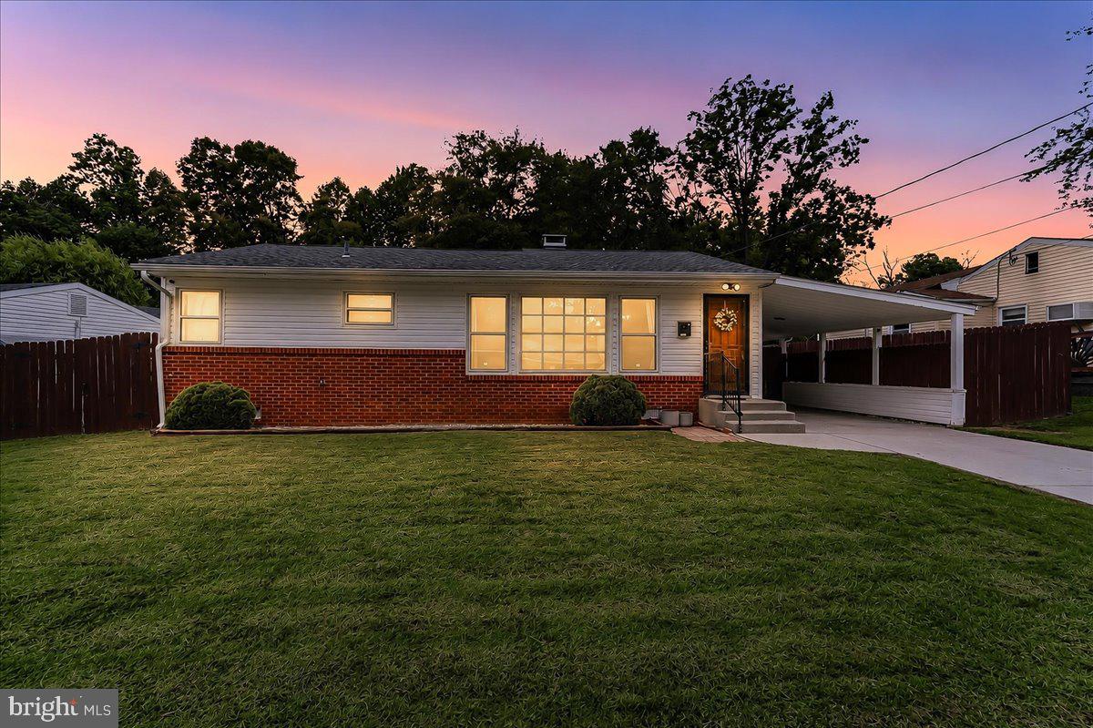 2311 Hammond Pl Property Photo 2