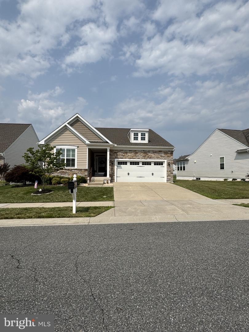171 Silver Maple Rd Property Photo 3