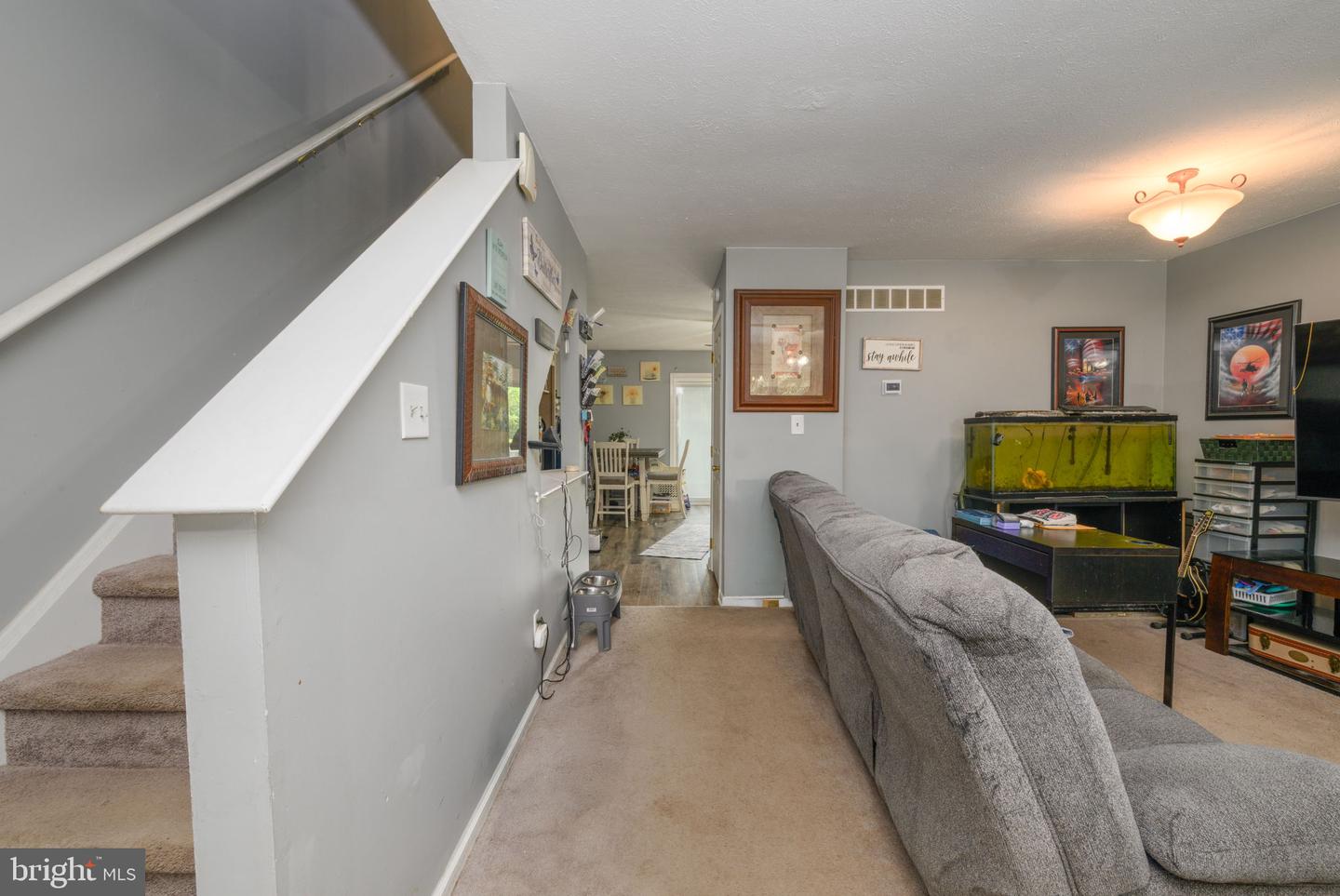 144 Gladstone Way Property Photo 8