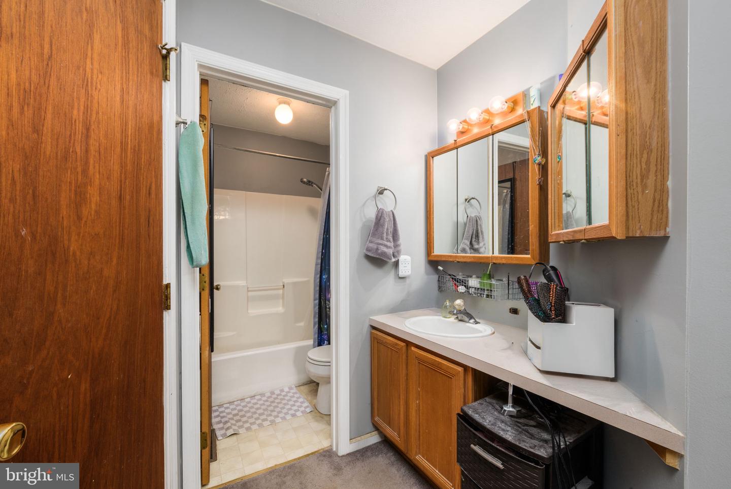 144 Gladstone Way Property Photo 18