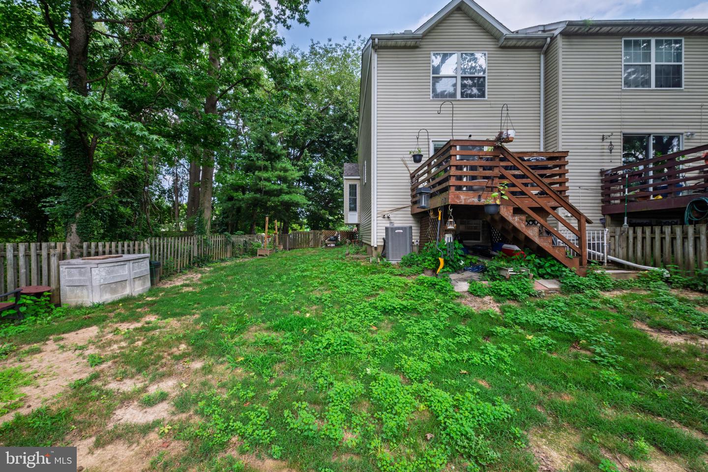 144 Gladstone Way Property Photo 22