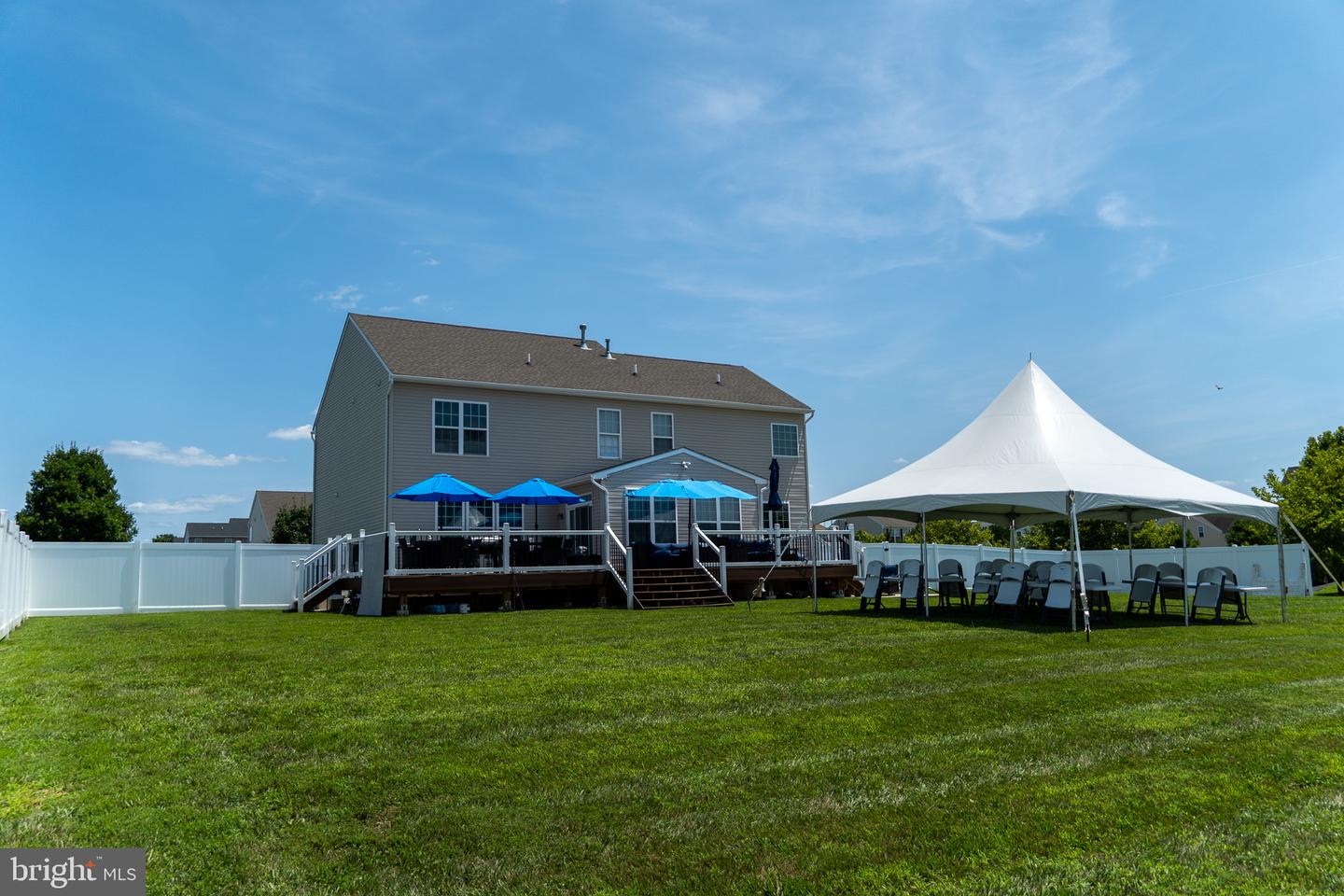 764 Ashington Dr Property Photo 4