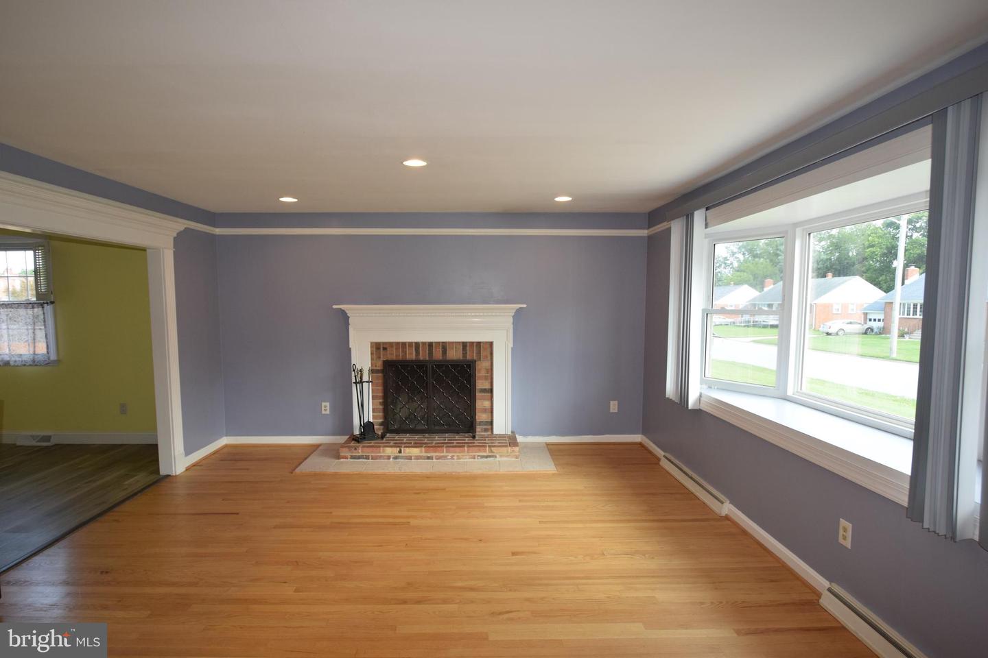 225 Schafer Blvd Property Photo 4