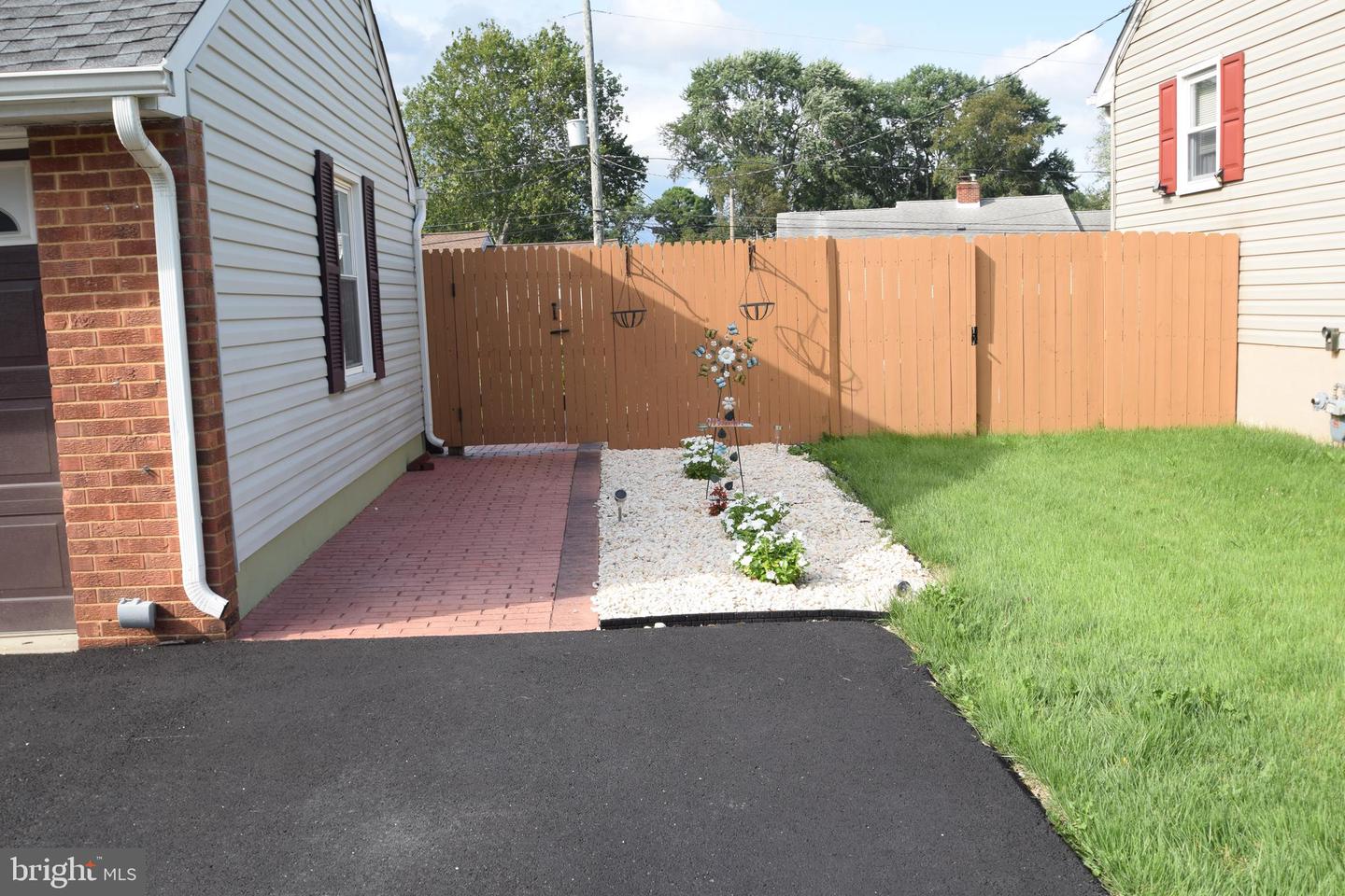 225 Schafer Blvd Property Photo 29