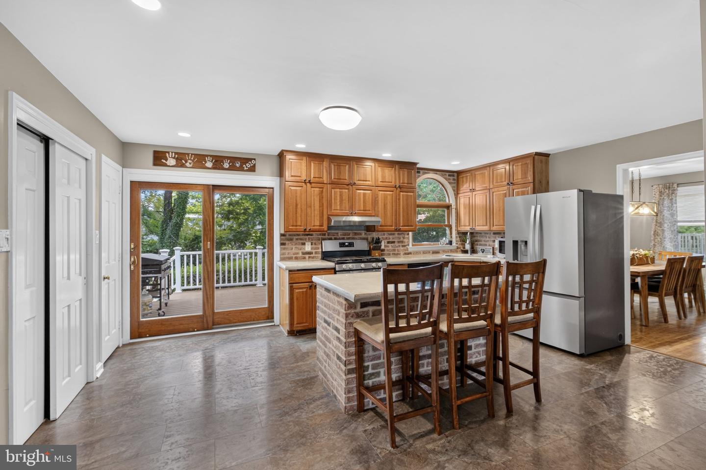 103 Meriden Dr Property Photo 10