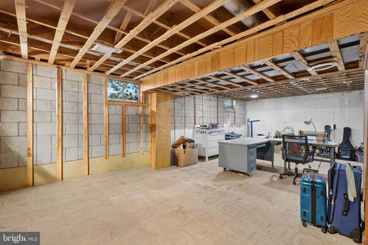 103 Meriden Dr Property Photo 43
