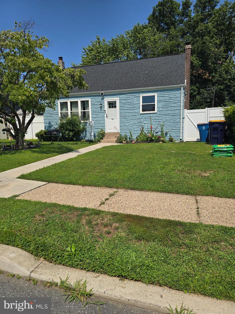 309 Olga Rd Property Photo 1