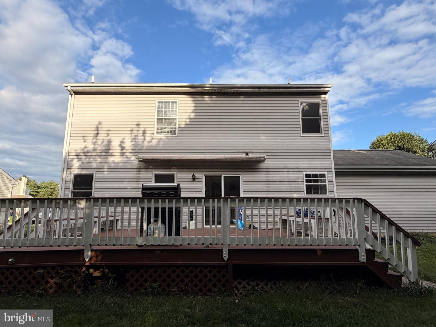 24 Catherine Ct Property Photo 9