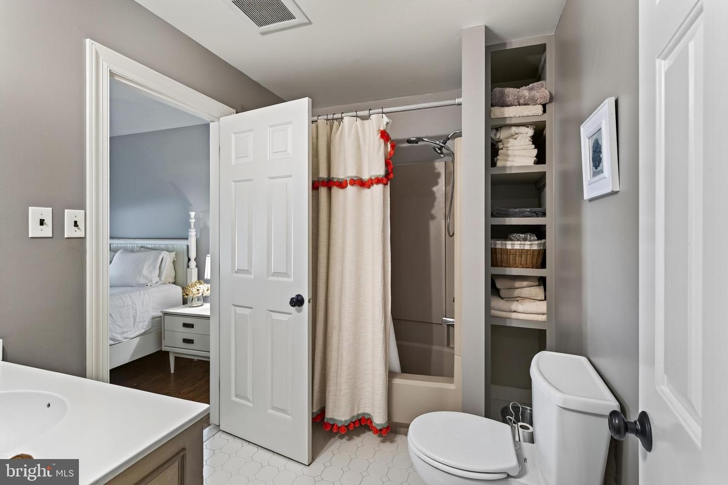 213 Greenock Property Photo 28