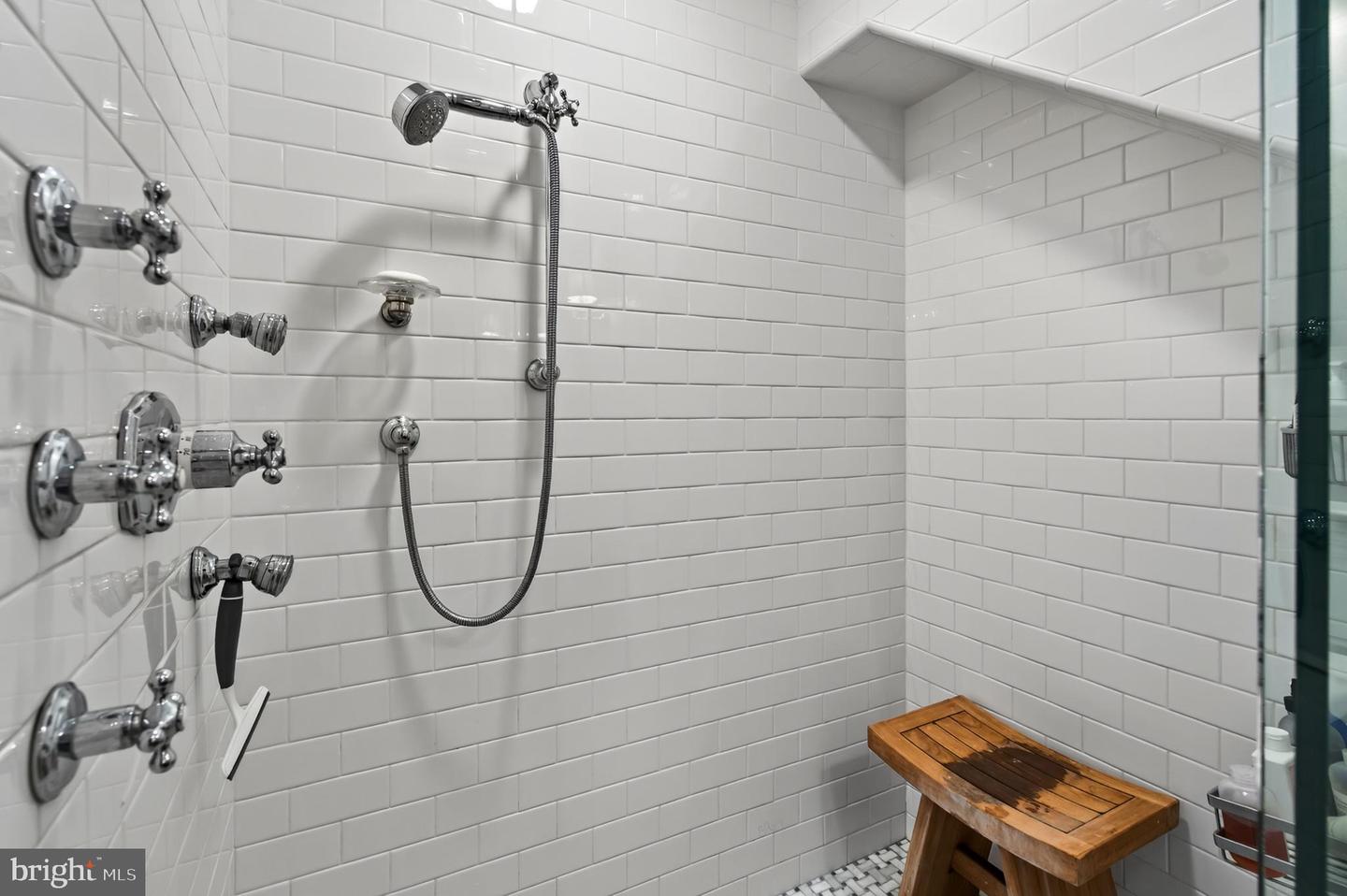 213 Greenock Property Photo 54