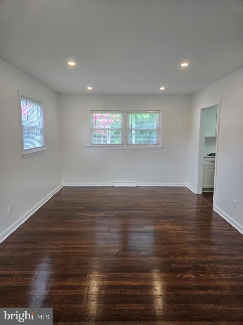 12 Ritter Ln Property Photo 3