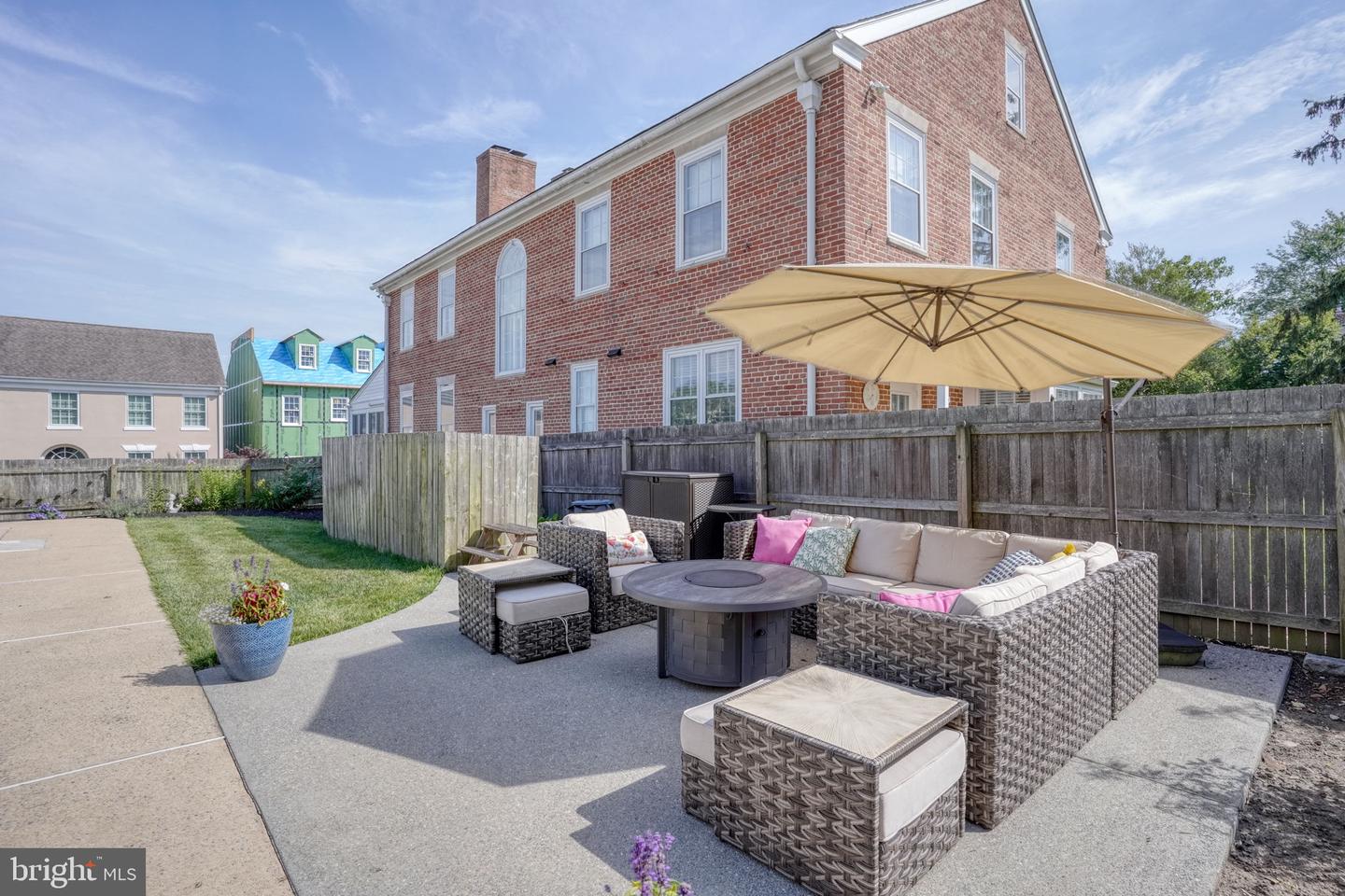 112 The Strand Property Photo 17