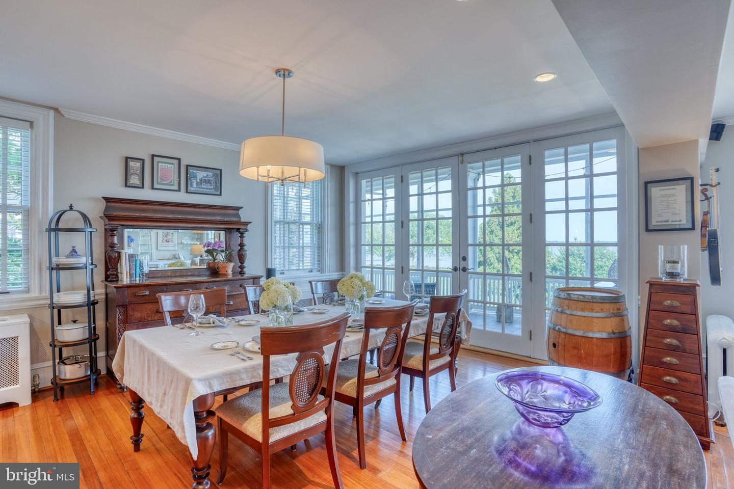 112 The Strand Property Photo 43