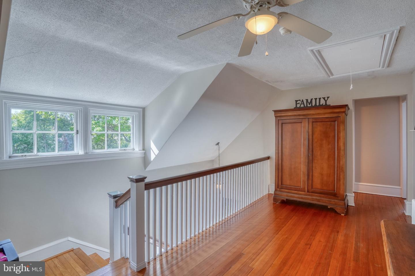 112 The Strand Property Photo 60