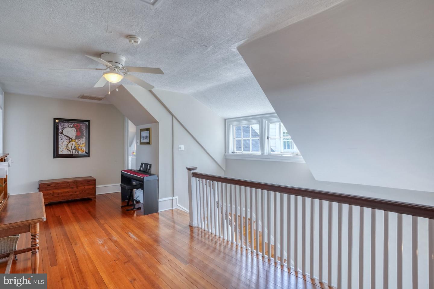 112 The Strand Property Photo 61