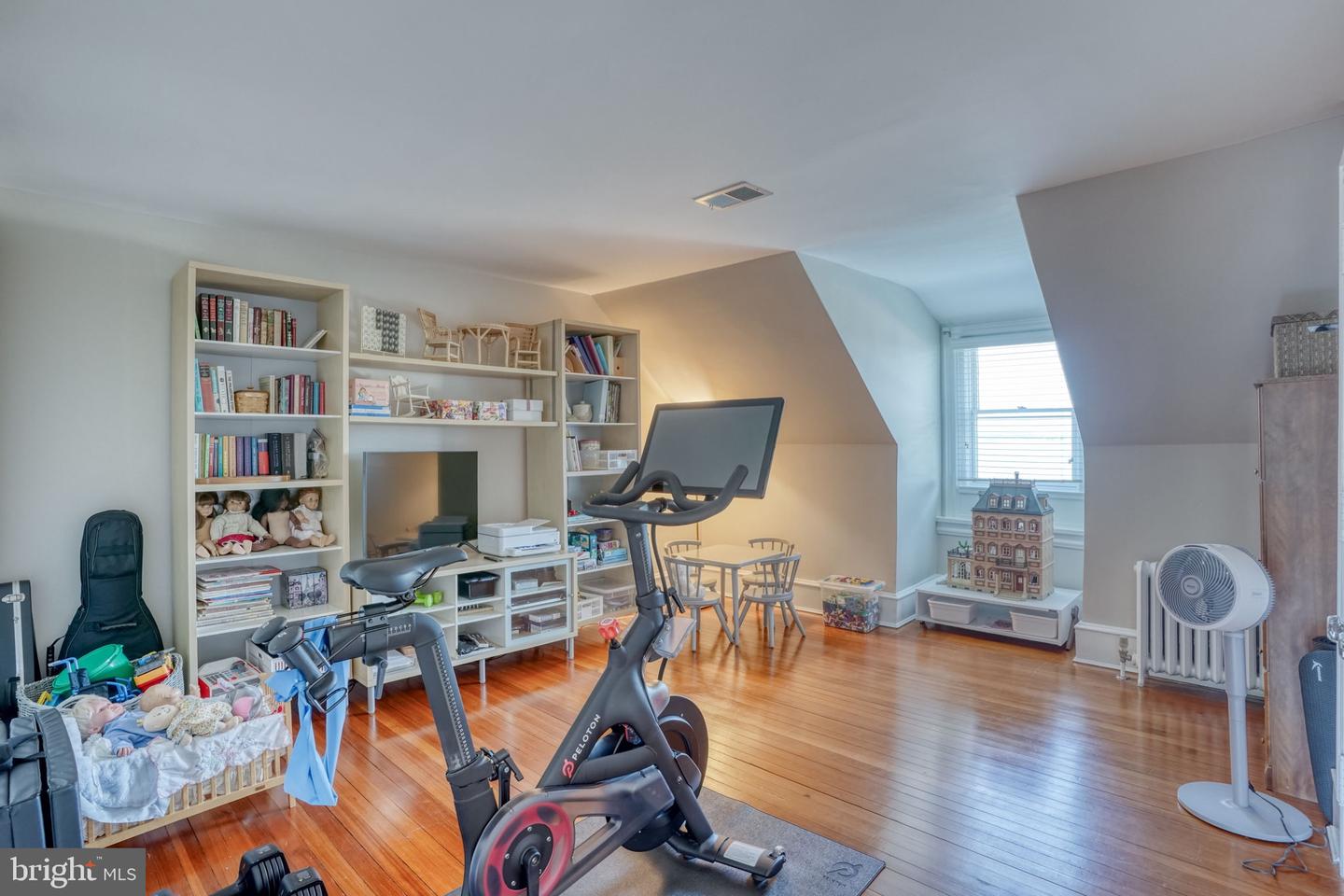 112 The Strand Property Photo 65
