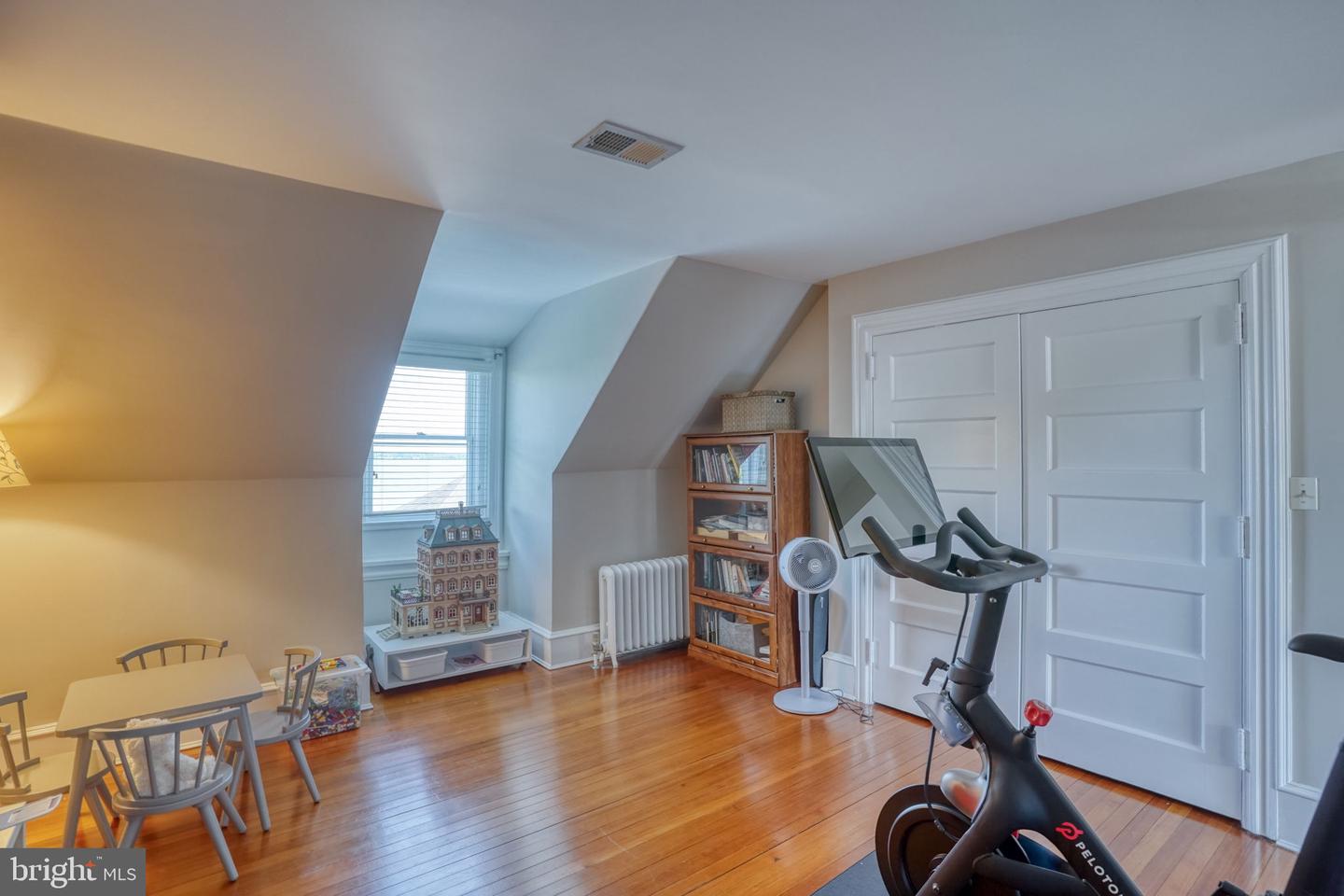 112 The Strand Property Photo 66