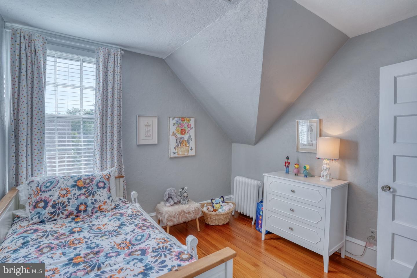 112 The Strand Property Photo 70