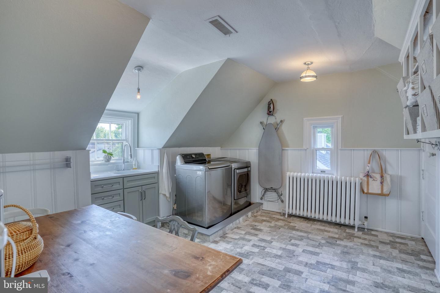 112 The Strand Property Photo 71