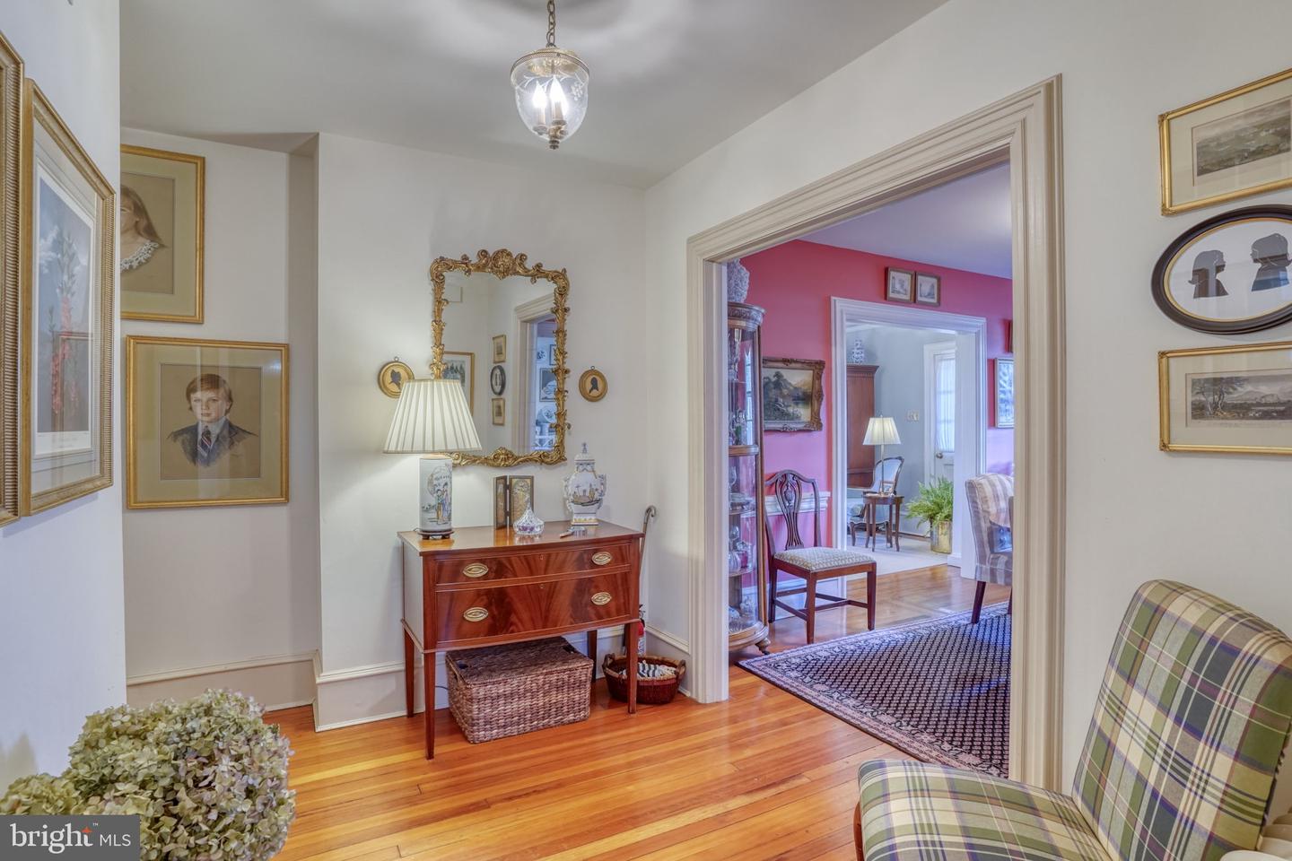 112 The Strand Property Photo 74