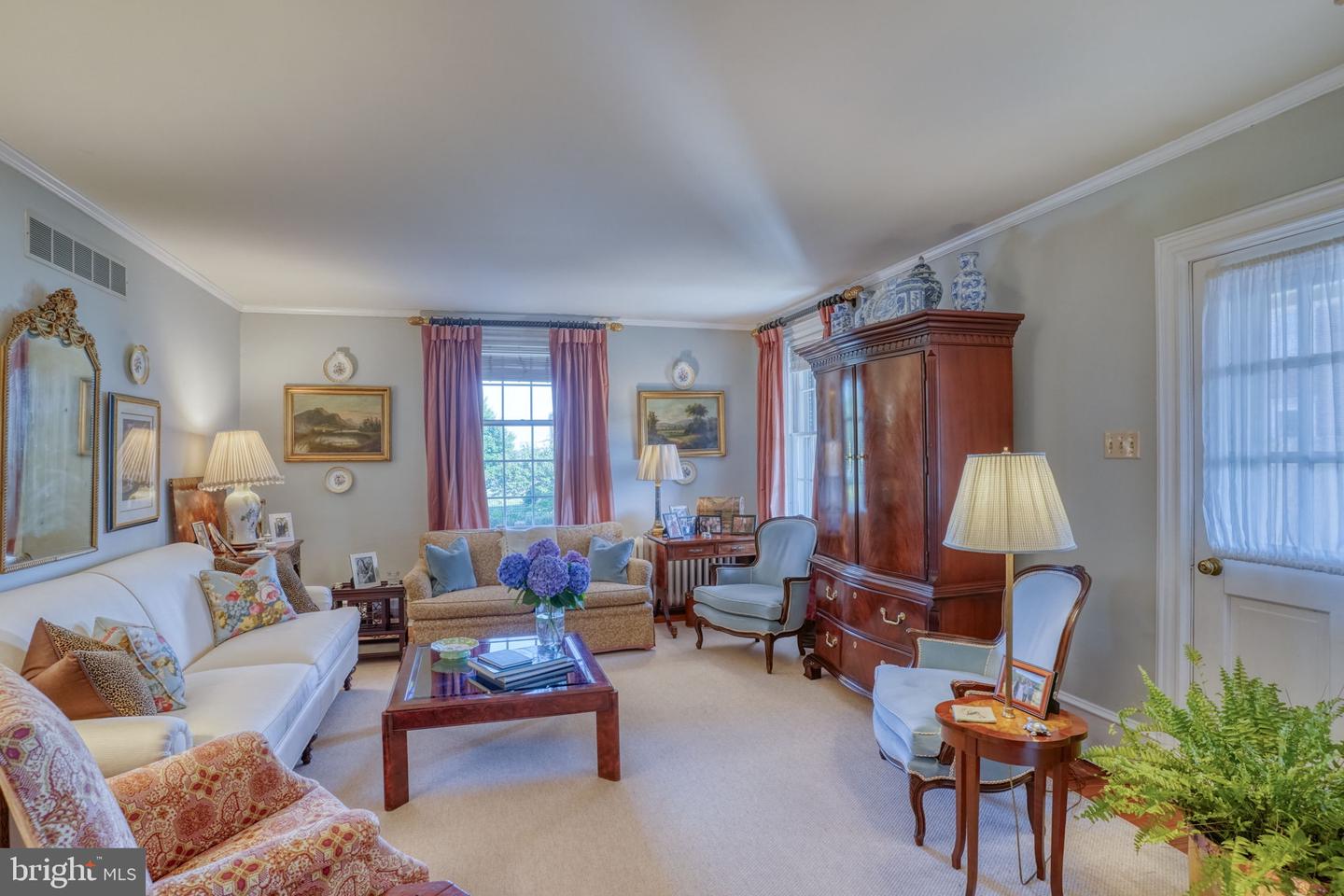 112 The Strand Property Photo 78