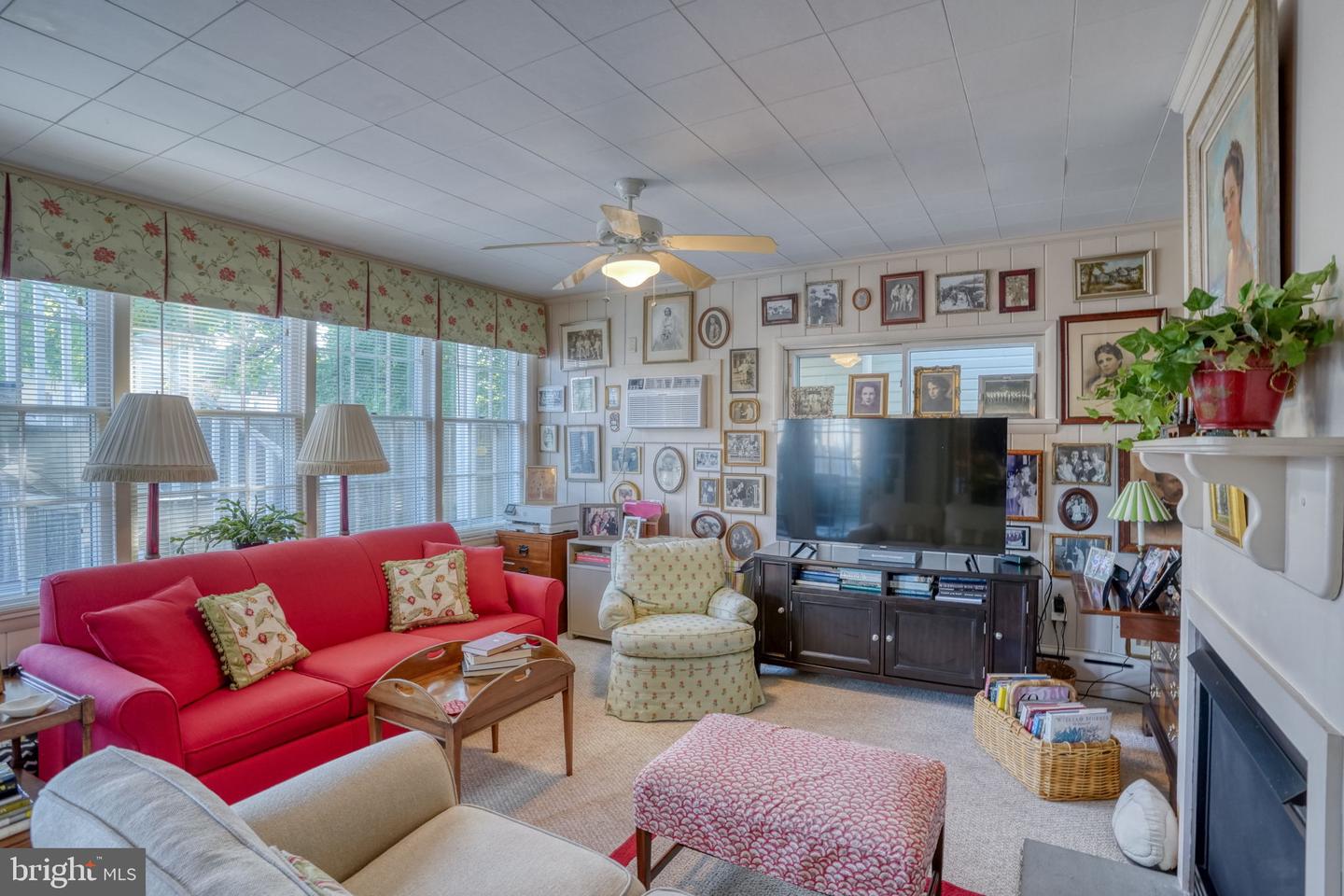 112 The Strand Property Photo 83