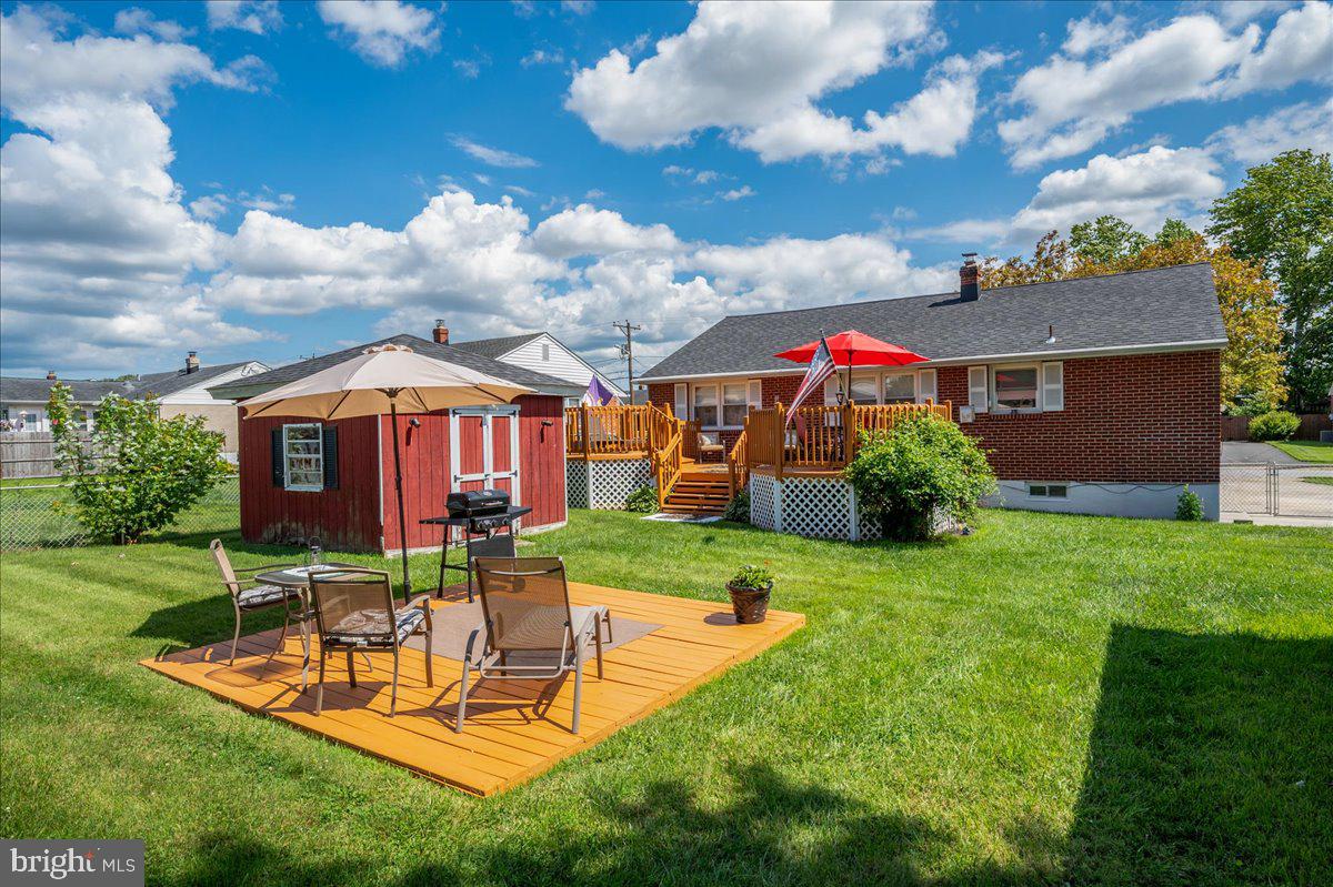 1619 Windsor Ave Property Photo 15