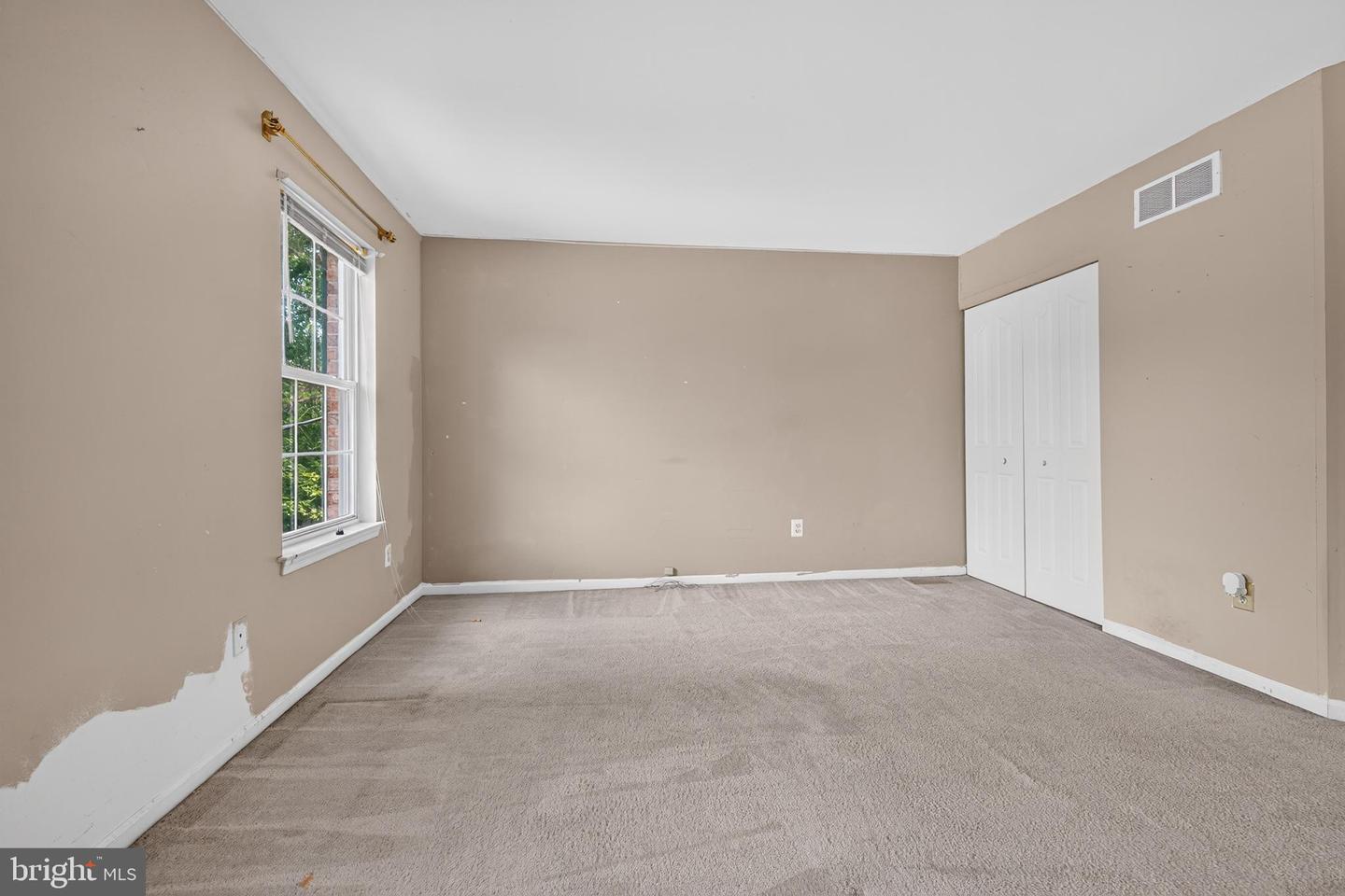 1006 Anchorage St Property Photo 16