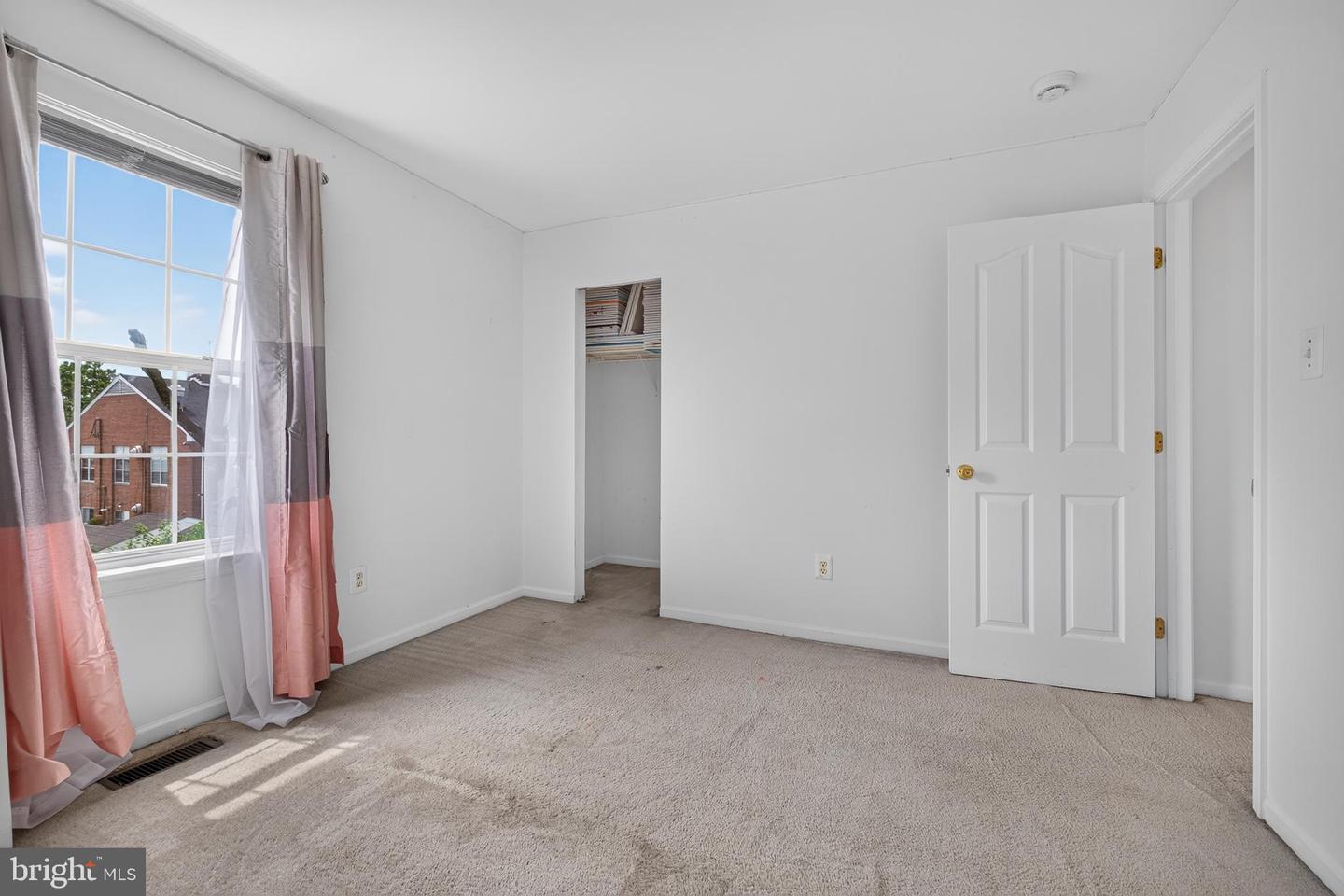 1006 Anchorage St Property Photo 18