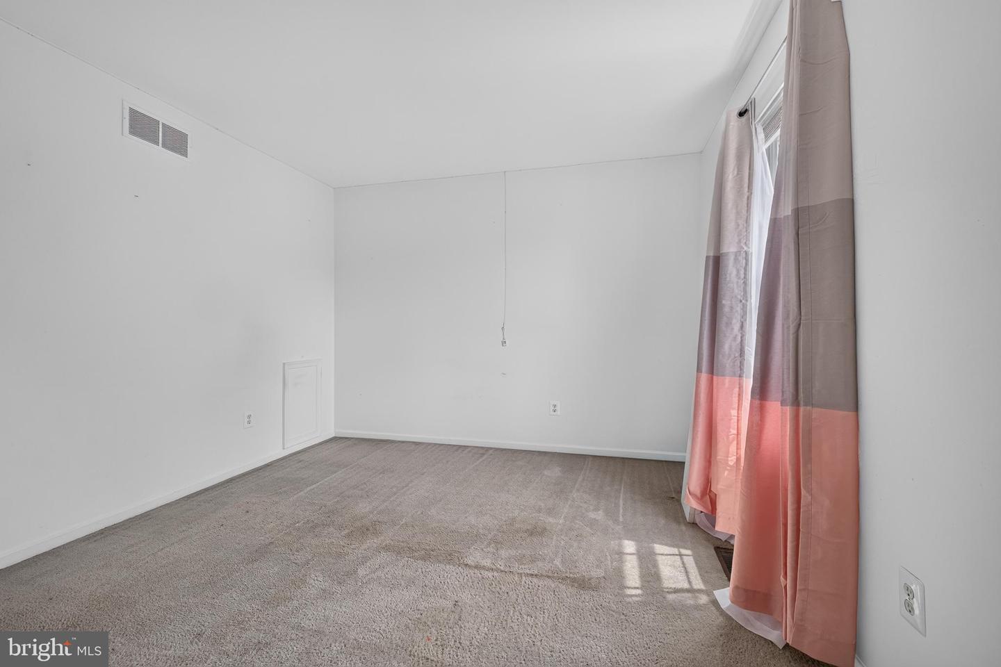 1006 Anchorage St Property Photo 19