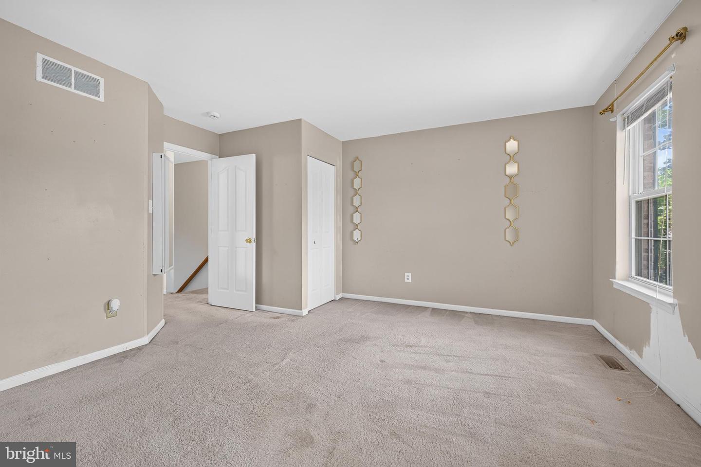 1006 Anchorage St Property Photo 21