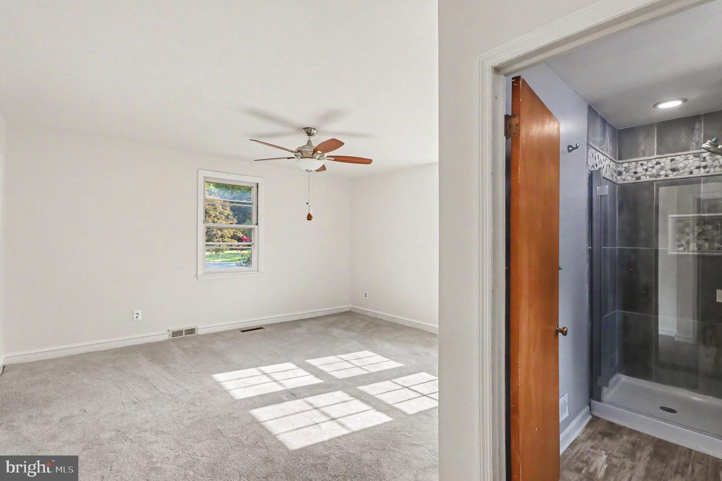 1202 Hillside Blvd Property Photo 23