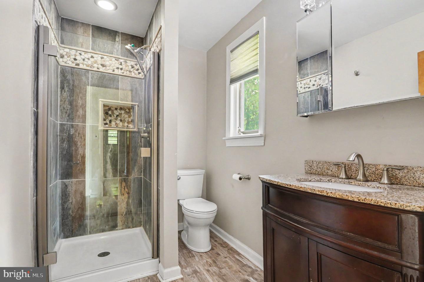 1202 Hillside Blvd Property Photo 24