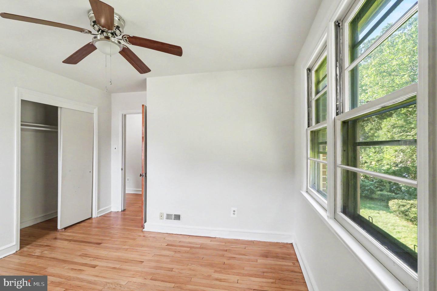 1202 Hillside Blvd Property Photo 27