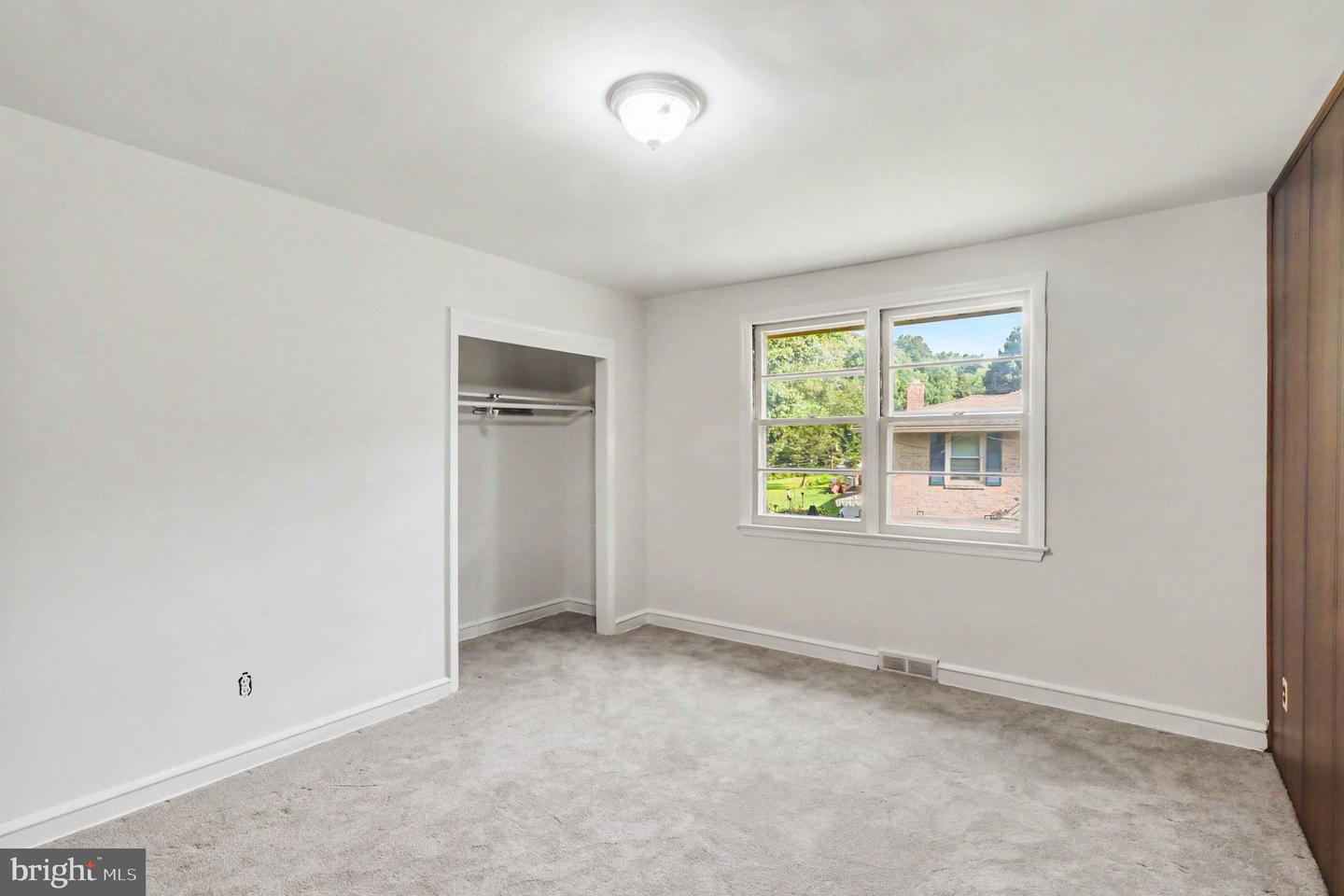 1202 Hillside Blvd Property Photo 29